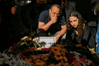Hamás entrega cuerpo erroneo; Israel advierte graves repercusiones por ello
