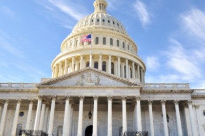 Senado aprueba poner fin al cierre de Gobierno