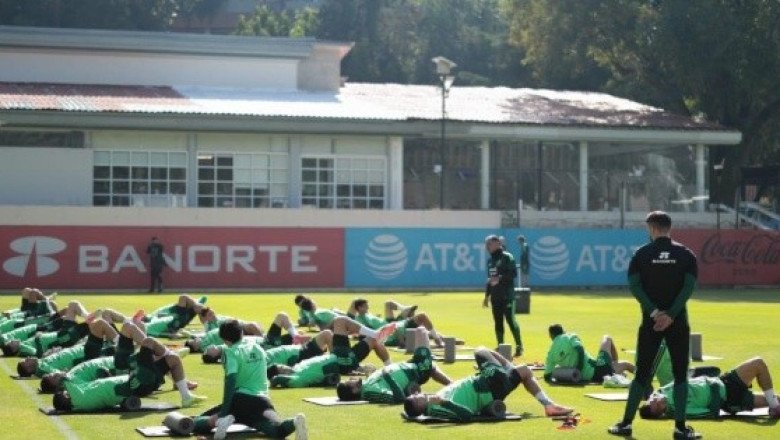 Obed Vargas elogia a Fidalgo; se entusiasma con compartir cancha en el Tri