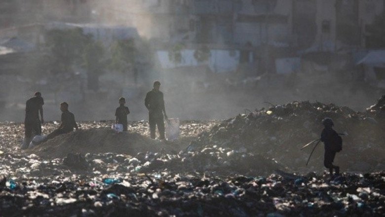 Israel bombardea por tierra, mar y aire el norte y el sur de Gaza pese al alto el fuego