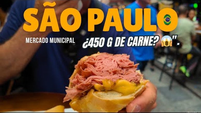 Comiendo el Sándwich de Mortadela GIGANTE