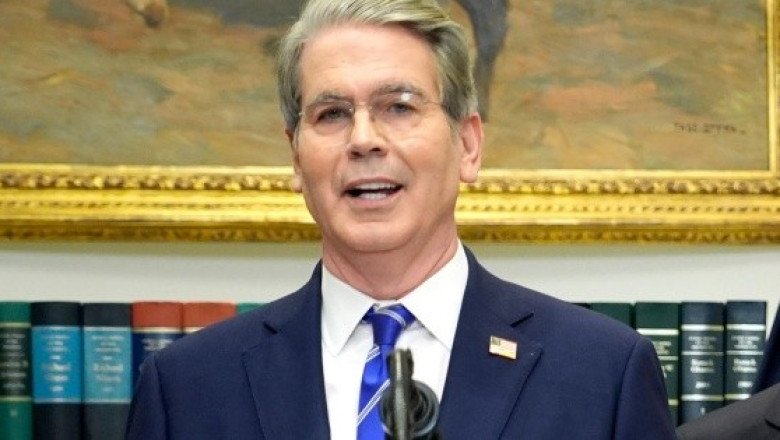 Tesoro de EU impone sanciones contra responsables de la represión en Irán