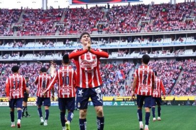 Chivas busca ratificar su buen momento ante Querétaro