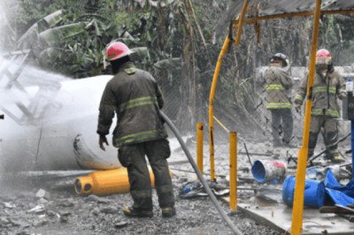 Explosión en estación de gas LP en Tabasco deja al menos dos lesionados