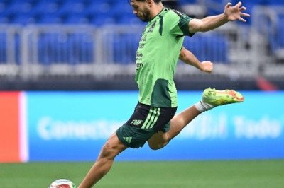 Raúl Jiménez brilla en Old Trafford pese a la derrota del Fulham