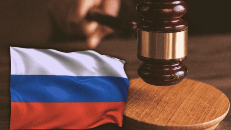 Condenan a comediante ruso por presunta "burla" hacia religión