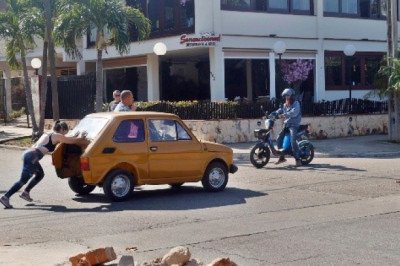 Cuba refuerza lazos con Rusia tras agravarse escasez de combustible