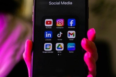 Grecia prohibirá las redes sociales a menores de 15 años