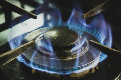 Gas natural se dispara en los mercados por tensión en Medio Oriente