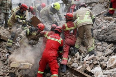 Israel lanza nueva ola de ataques aéreos contra Teherán