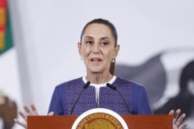 Sheinbaum frena preguntas sobre la FGR en "La Mañanera"