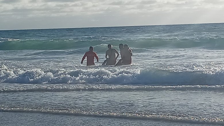 Marina realiza el rescate de una persona en playa La Misión