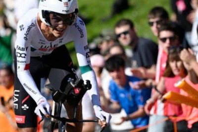 Del Toro sufre caída y se retira en la etapa 3 de Itzulia