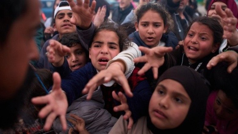 Estados Unidos e Irán se preparan para diálogo de alto al fuego; Netanyahu autoriza negociar con Líbano