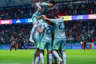 México cierra preparación en Toluca frente a Serbia