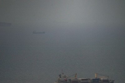 Estados Unidos desmiente evasión de su bloqueo en Ormuz; presume blindaje