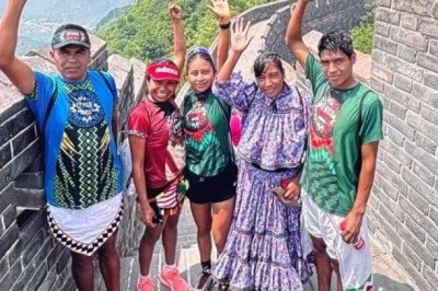 Atletas indígenas mexicanos brillan en el Maratón de la Gran Muralla China