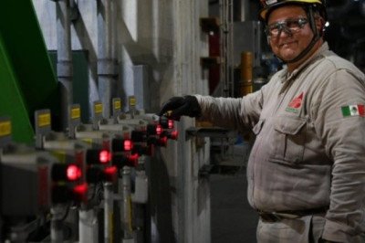 Pemex anuncia inversión para industria petroquímica y de fertilizantes
