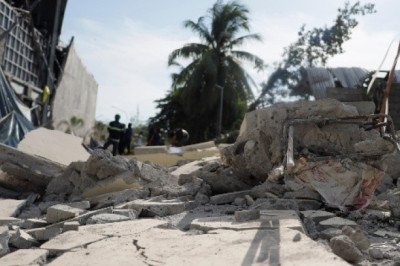 Cerca de 40 fallecidos tras el sismo en Mindanao, Filipinas