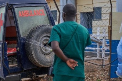 Brote de ébola en RD Congo: Suman casi 600 casos confirmados y 115 muertes