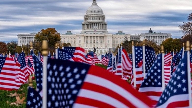 Supremo de EU frena orden de Trump y mantiene la ciudadanía por nacimiento