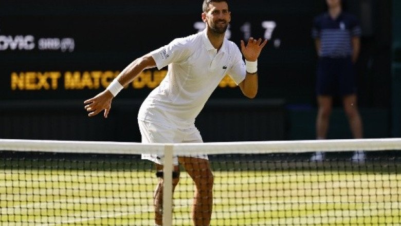 Djokovic pasa a Octavos de Final de Wimbledon e iguala marca de Federer