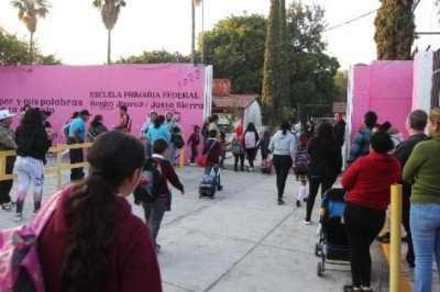 ¿Cuándo será el MEGAPUENTE en octubre para las escuelas?